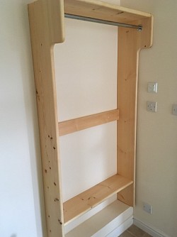 Open wardrobe fitted 
